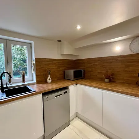 Beau T3 A 15 Min De Lyon Appartement