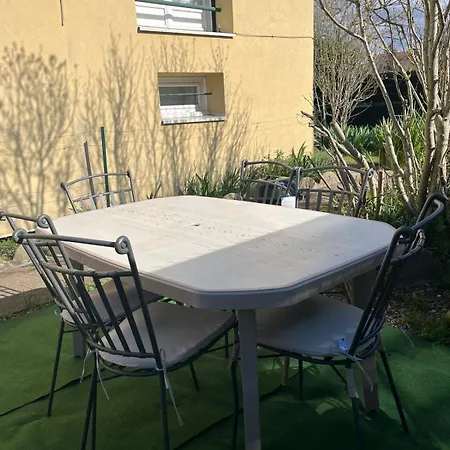 Appartement Beau T3 A 15 Min De Lyon *